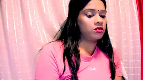 indiansexyy21 online show from June 30, 1:43 pm