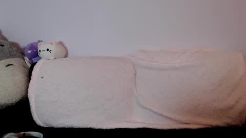 Indigo Elle online show from February 5, 10:22 pm