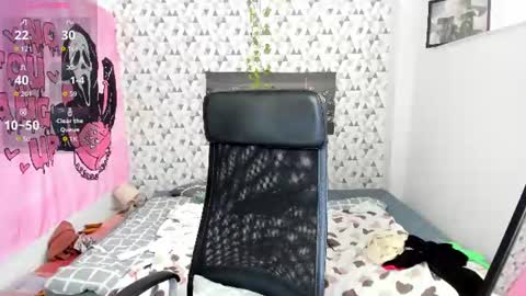 iness_lex online show from June 18, 9:47 am