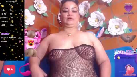 Ingrit online show from June 5, 11:38 am