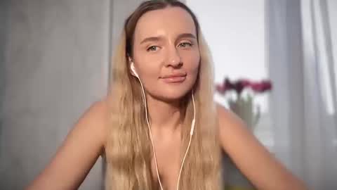 iniva05 online show from March 12, 11:13 am