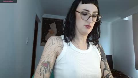 Valerie online show from April 23, 6:21 pm