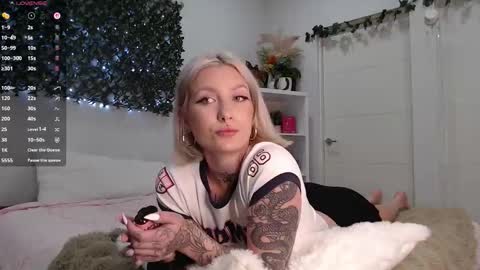 Inkedangelofficial online show from February 11, 11:17 pm