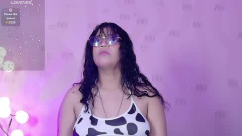 innocenthazel online show from April 5, 12:37 pm