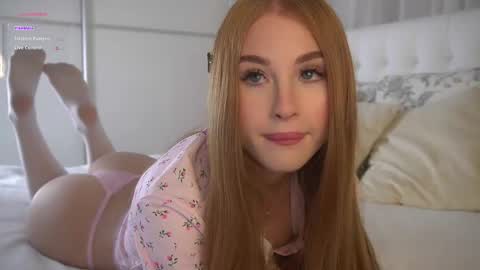 Ellie online show from November 8, 1:32 am