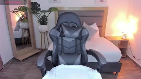 Irantzu online show from January 29, 12:24 pm