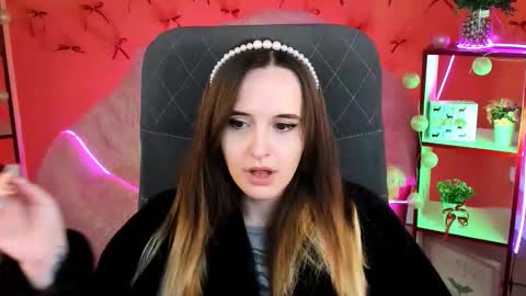 IreneBailey online show from December 3, 1:46 pm