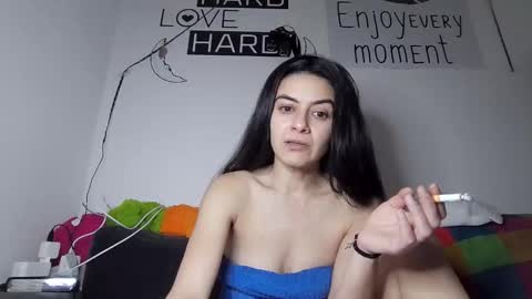 Irene Isabela online show from March 19, 9:57 am