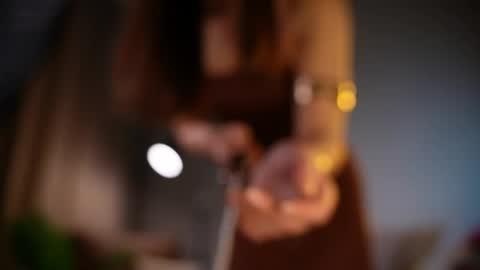 Iris online show from March 15, 2:30 pm