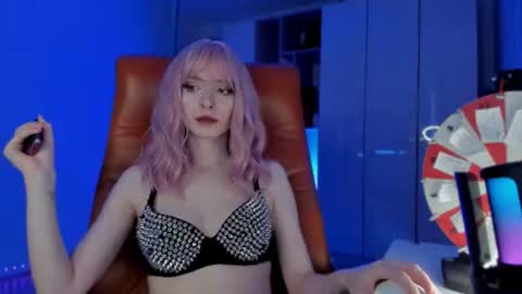 Miss Iris Fansly Miss Iris new inst.  online show from July 12, 4:41 pm