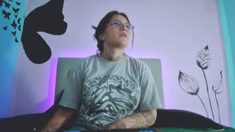 iriss_cardenas online show from June 16, 8:32 pm