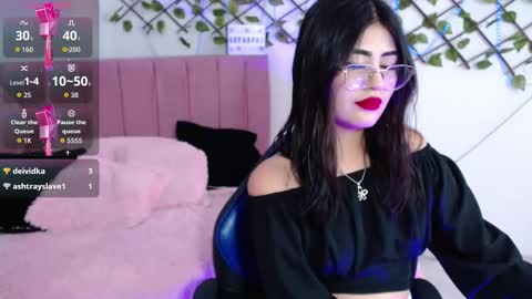 isabela online show from January 14, 8:47 pm