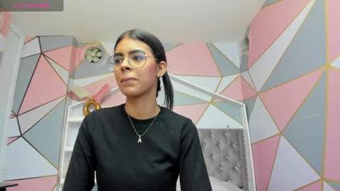    online show from February 5, 6:26 pm