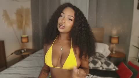 Isaa Coleman online show from December 4, 9:48 pm