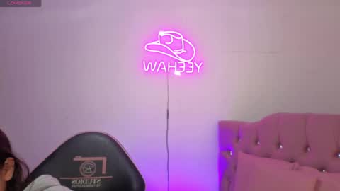 ISABELA  online show from April 17, 11:34 am