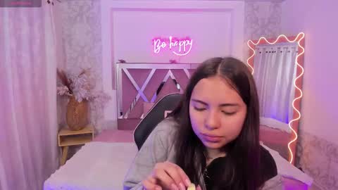 ISABELA  online show from February 12, 11:45 am