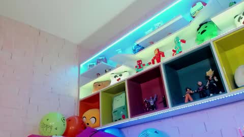 isabelastefano online show from September 12, 4:24 am