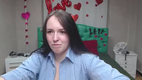 IsabelBlackberry online show from October 17, 5:54 am