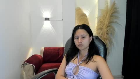 Isabella online show from May 7, 7:34 am
