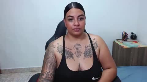  estefania online show from February 22, 9:34 am