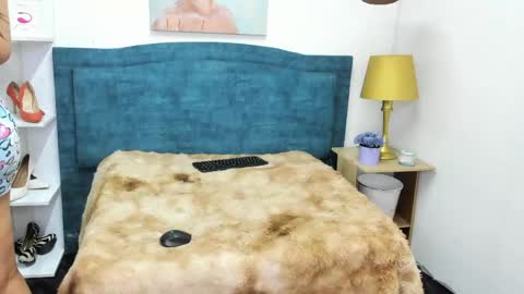 Isabel online show from April 16, 12:38 pm