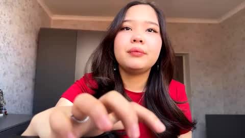 isascullark online show from February 12, 6:59 am