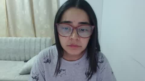 Emma online show from February 23, 3:40 am