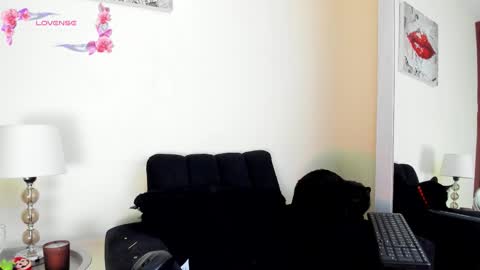 Angelica online show from March 29, 8:30 pm