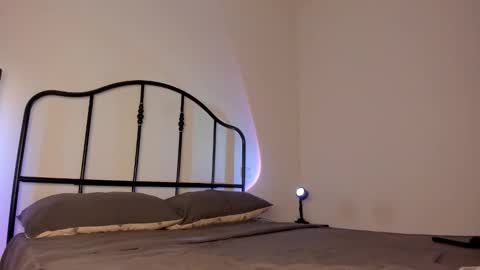 Isabella online show from September 22, 7:18 am