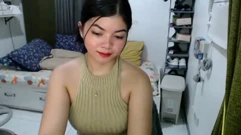 itsme_jo online show from July 10, 8:48 am