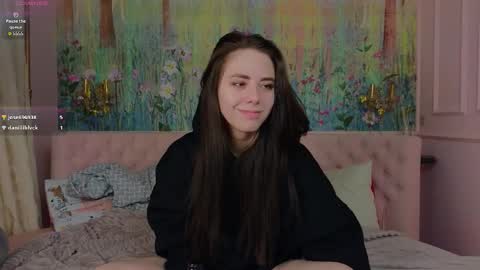 ivorywood_ online show from March 3, 4:35 pm