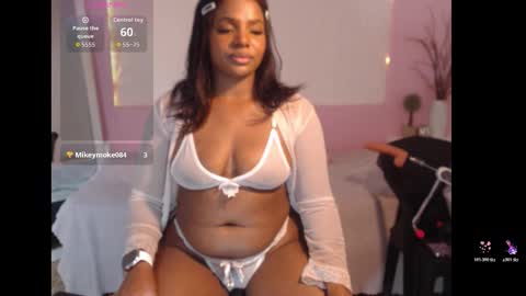 i v y  b l i s s online show from March 21, 8:19 am