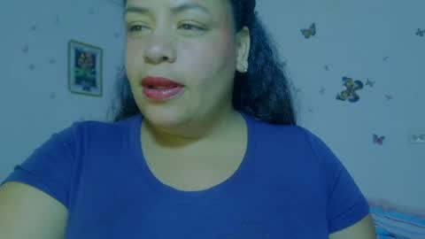 ivydesouza online show from July 9, 4:37 am