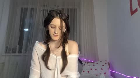 Lisa online show from February 9, 5:26 pm