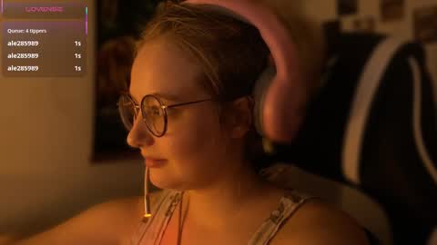 jacywinslat online show from September 23, 8:18 pm