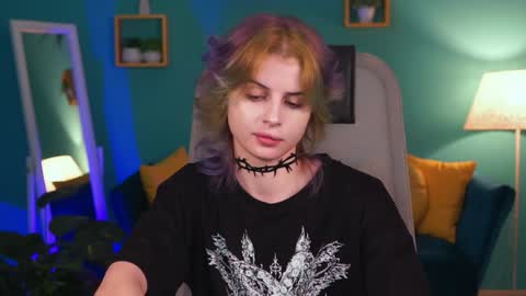 jade_castle online show from February 1, 2:05 am