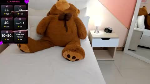 Jade online show from January 13, 6:56 pm