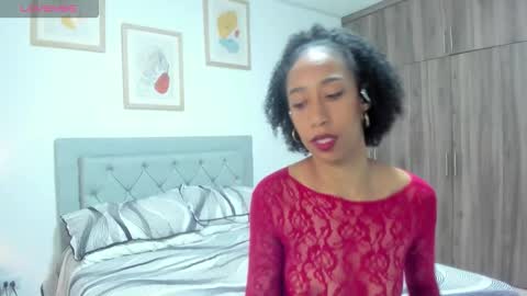 Jade smile online show from November 29, 4:55 pm