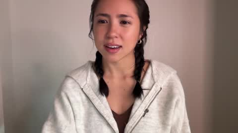 Jade Love online show from May 8, 8:43 pm