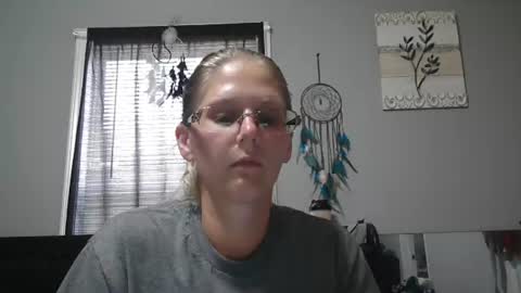JadeLuv online show from July 28, 6:20 pm