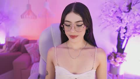 Jade Summer online show from December 18, 11:48 am