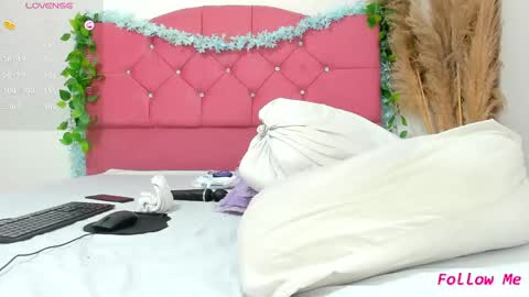 jadiya   Hot online show from June 3, 2:33 pm