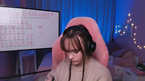 jamie_chung online show from February 20, 6:19 am