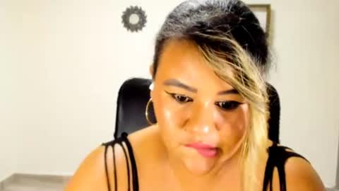 jan_milkhot online show from June 27, 3:07 am