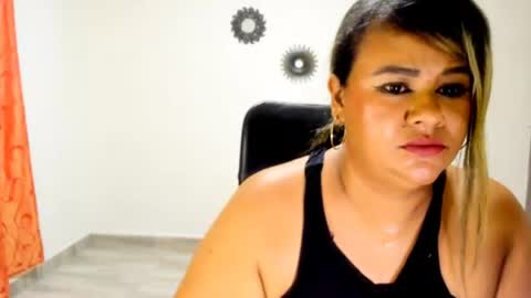 jan_milkhot online show from July 15, 2:49 am