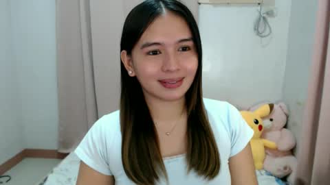 YOUR LOVELY JANE online show from May 5, 9:40 pm