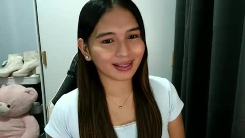 YOUR LOVELY JANE online show from November 14, 10:32 pm