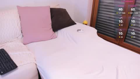 JaneLyrne online show from October 20, 3:26 pm