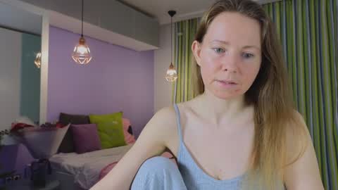 janepearl online show from January 19, 12:06 am