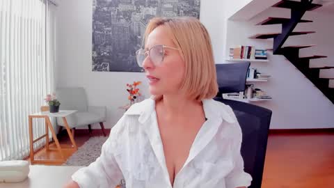 JANE TURNER MILF online show from October 7, 1:26 pm